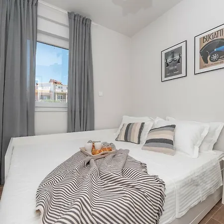 Black&beauty * ザダル