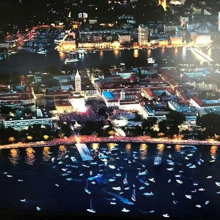 アパート Black&beauty ザダル