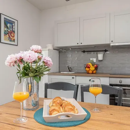 Black&beauty Apartment