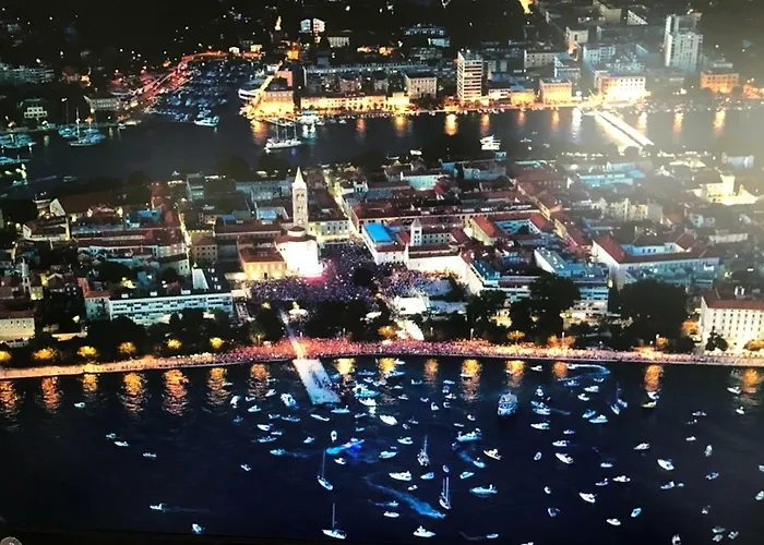 Daire Black&beauty Zadar